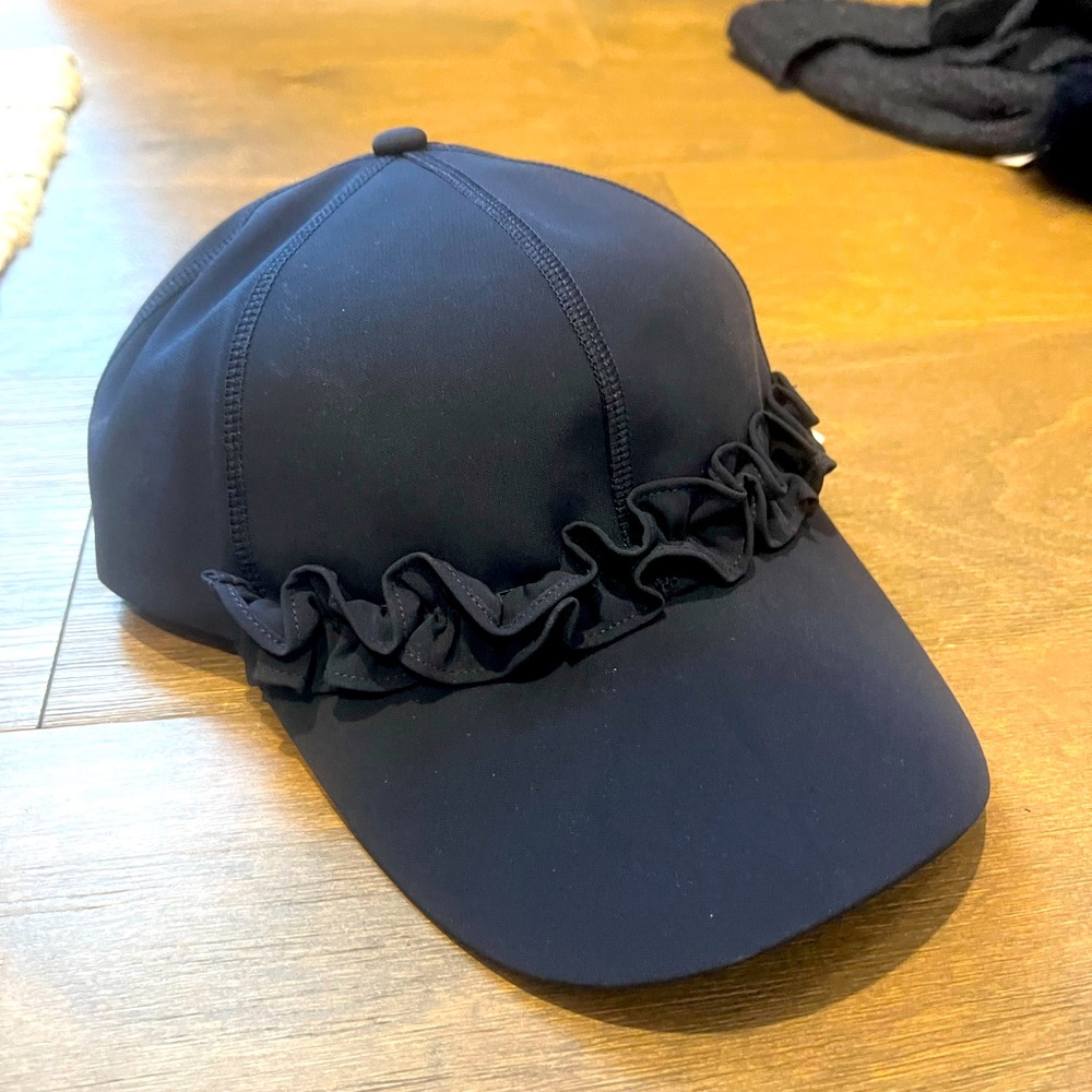 Chico’s baseball cap with ruffle detail